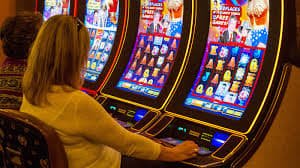 qr 703 Game rooms